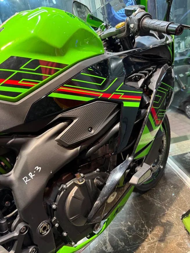 Zx25rr|موتورسیکلت|رشت, گلسار|دیوار
