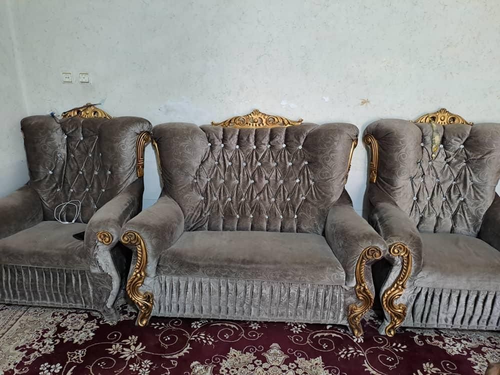 سرویس مبل ۷نفره سلطنتی در حد|مبلمان خانگی و میز عسلی|شیراز, شهرک بهار|دیوار