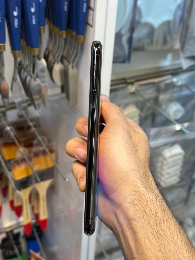 اپل iphone 11 pro max 256 مشکی zaa|موبایل|تهران, دهکده المپیک|دیوار