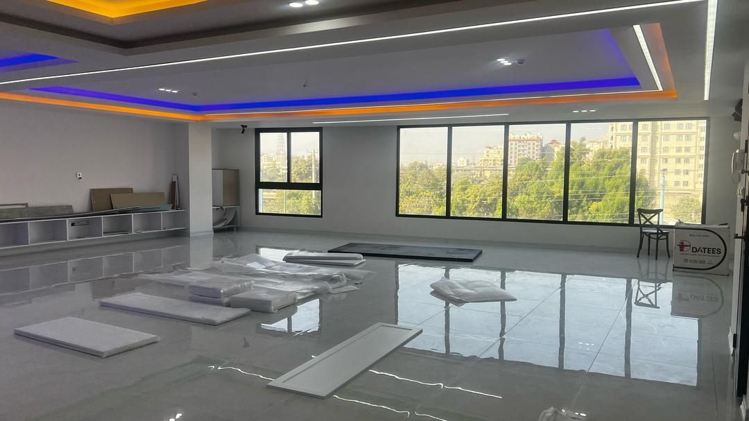 آپارتمان ۲۹۰ متری ۴ خوابه بر خیابان امام خمینی|فروش آپارتمان|بندرعباس, |دیوار