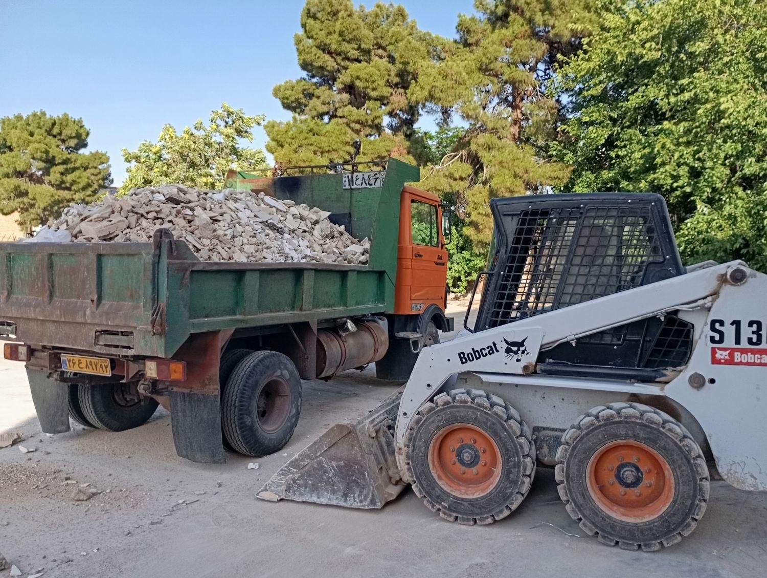 حمل نخاله بابکت خاورکمپرسی ناخاله ماسه شسته کل شهر|خدمات حمل و نقل|شیراز, پانصد دستگاه ارتش|دیوار