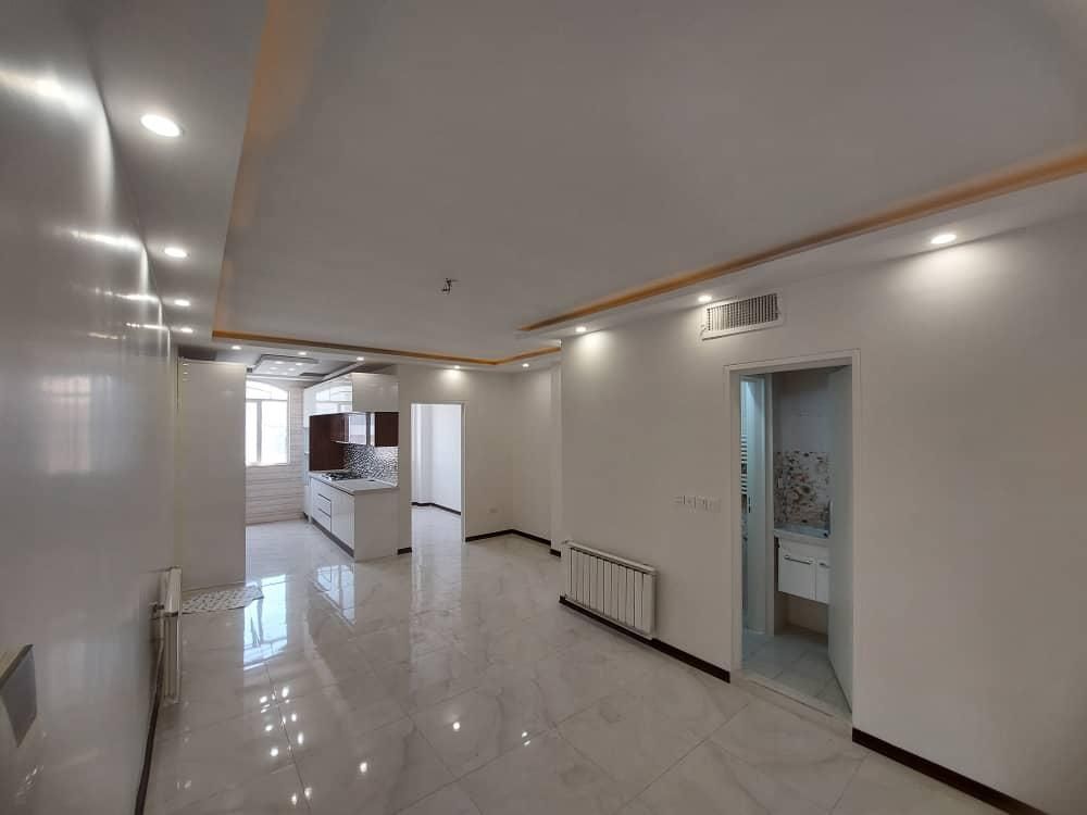 اپارتمان۶۰متری/۲خواب/ تاپ لوکیشن/بازسازی شد|اجارهٔ آپارتمان|تهران, جنت‌آباد شمالی|دیوار