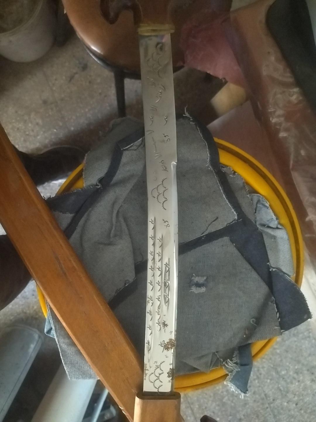 دوعدد ذلفقار باروکش چوب تزیینی|کلکسیون و سرگرمی|اصفهان, شهرک کاوه|دیوار