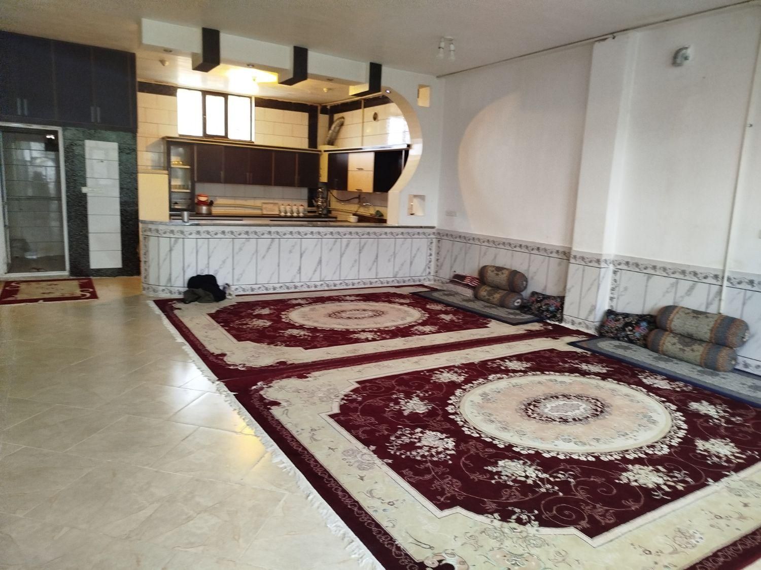 اجاره روزانه/هفتگی/ماهانه سالانه   همکف ویلایی|اجارهٔ کوتاهمدت آپارتمان و سوئیت|فارسان, |دیوار