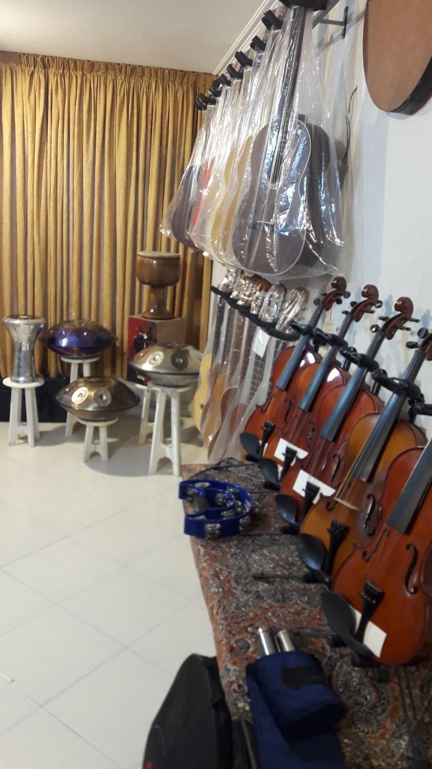 درام، پرکاشن، تومبا،هنگدرام|درام و پرکاشن|پرند, فاز ۱|دیوار