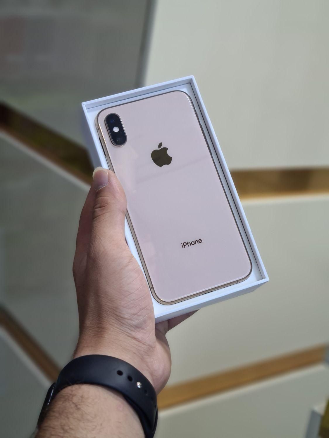 اپل iPhone XS با حافظهٔ ۶۴ گیگابایت|موبایل|اهواز, نادری|دیوار