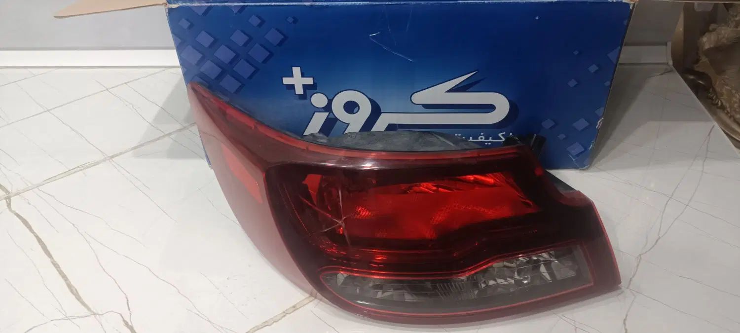 چراغ خطر عقب چپ.روی بدنه.شرکتی کروز. خودروی شاهین|قطعات یدکی و لوازم جانبی|هشتگرد, فاز ۳ مهستان|دیوار