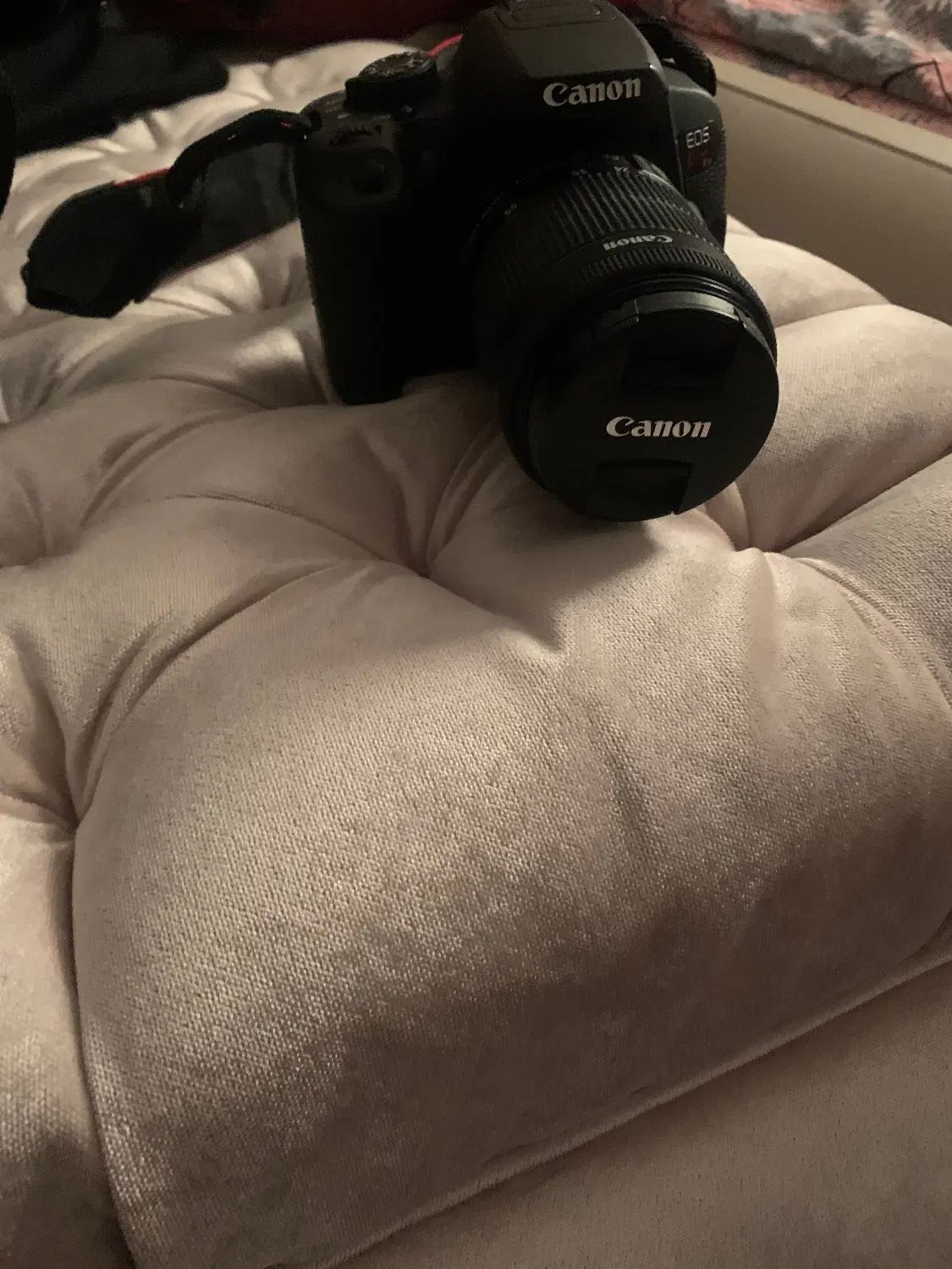 دوربین canon700D|دوربین عکاسی و فیلم‌برداری|مشهد, احمدآباد|دیوار