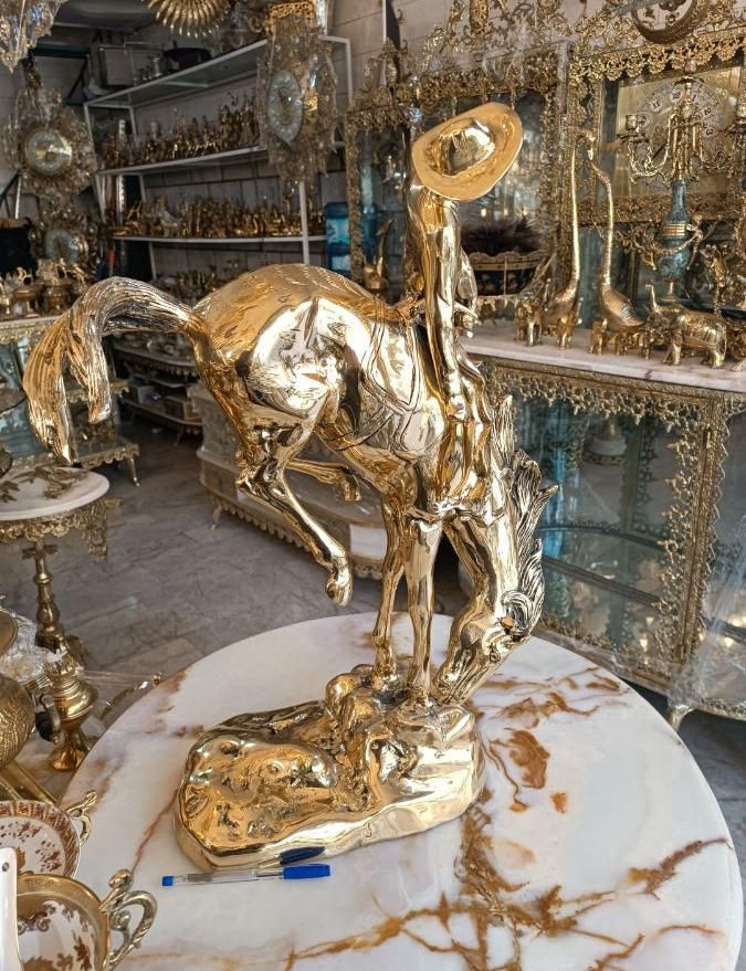 لوک خوش شانس برنز برنزی|مجسمه، تندیس، ماکت|کرج, حصارک پایین|دیوار