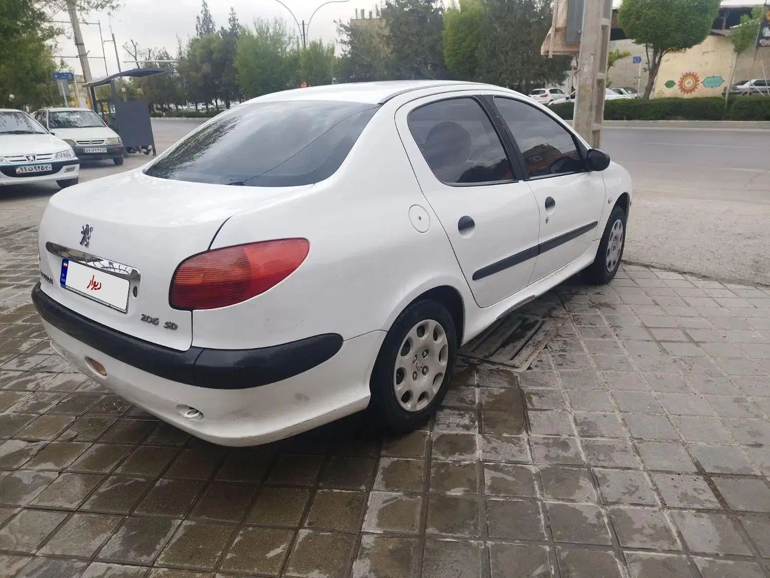 206sdV20|خودرو سواری و وانت|اصفهان, آبشار|دیوار