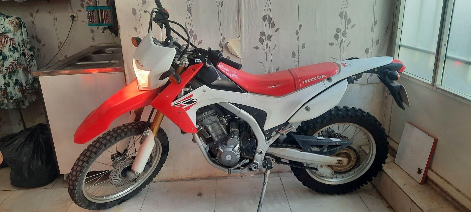 موتور هوندا تریل crf 250|موتورسیکلت|اصفهان, نقش جهان|دیوار