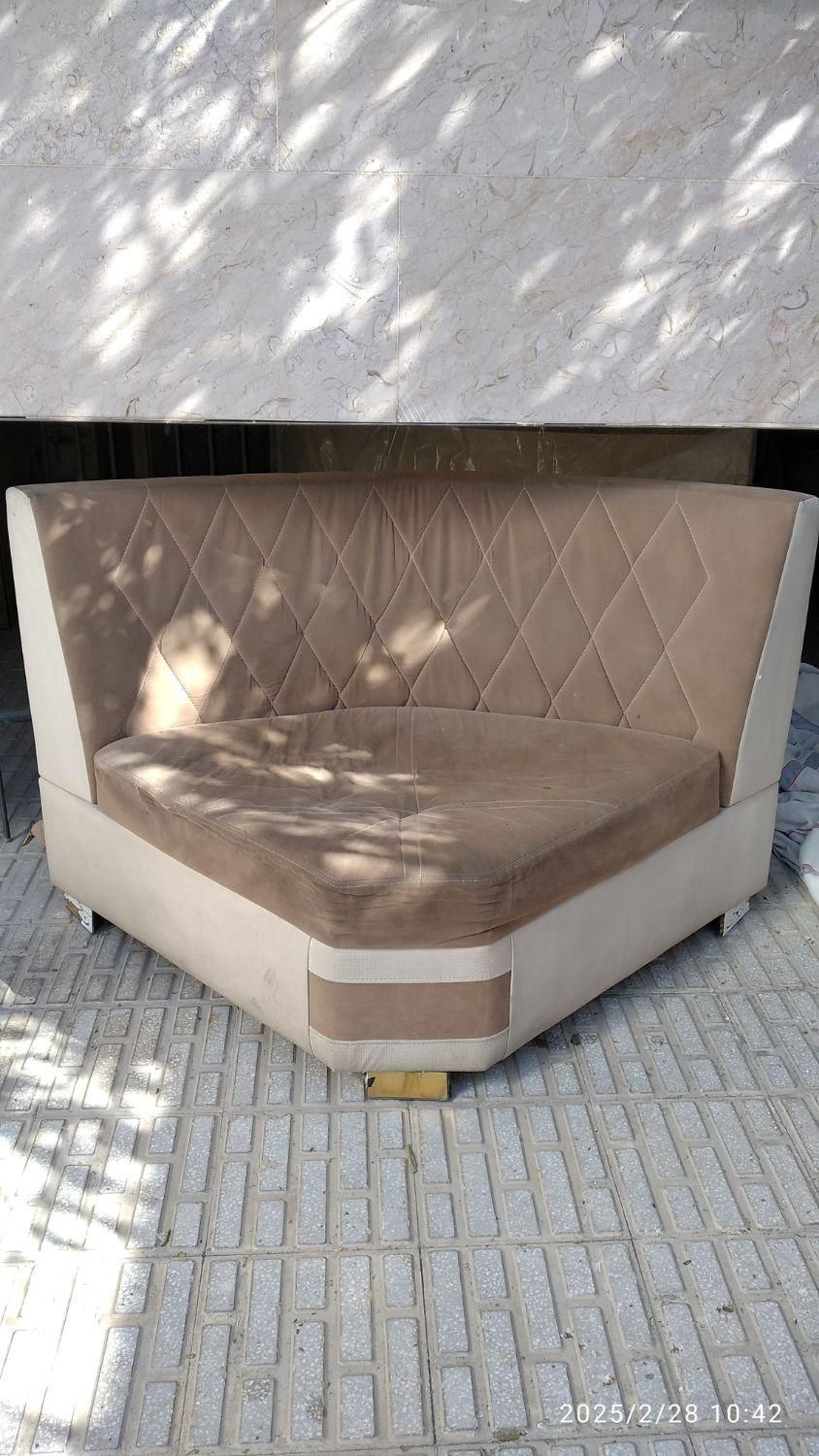 مبل راحتی سه گوش|مبلمان خانگی و میز عسلی|کرمانشاه, |دیوار