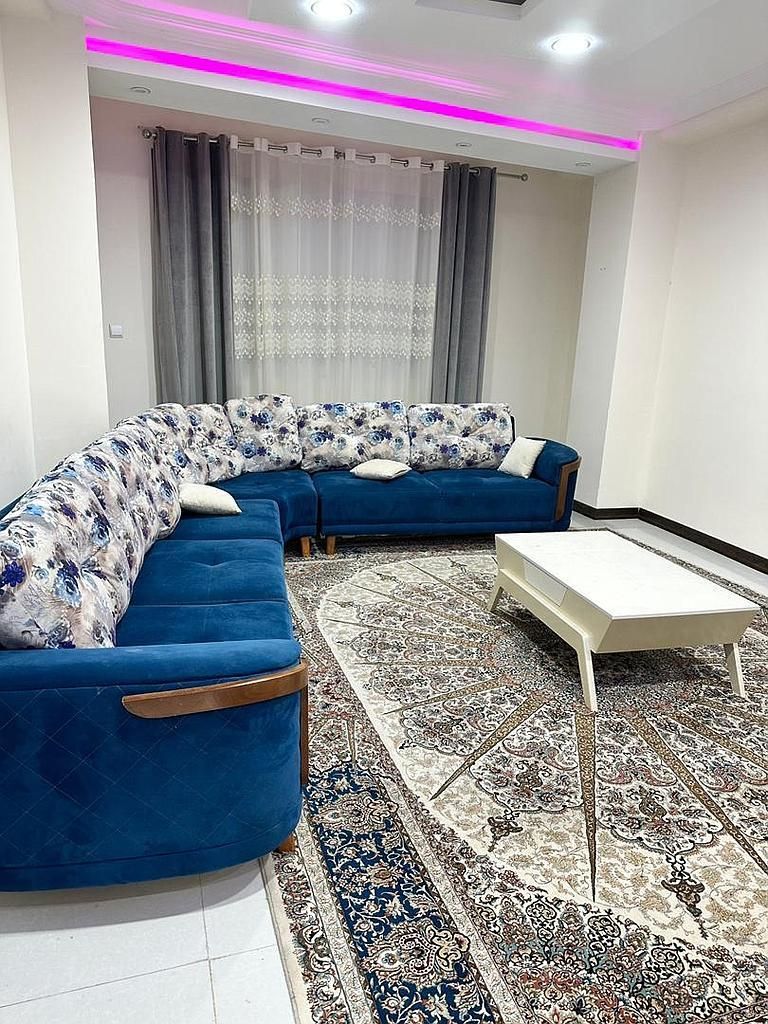 اجاره منزل آپارتمان مبله روزانه ساعتی مرکز شهرتمیز|اجارهٔ کوتاه‌مدت آپارتمان و سوئیت|شیراز, شهرک فرهنگیان|دیوار