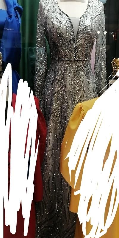 لباس شب|لباس|کرج, اصفهانیها|دیوار