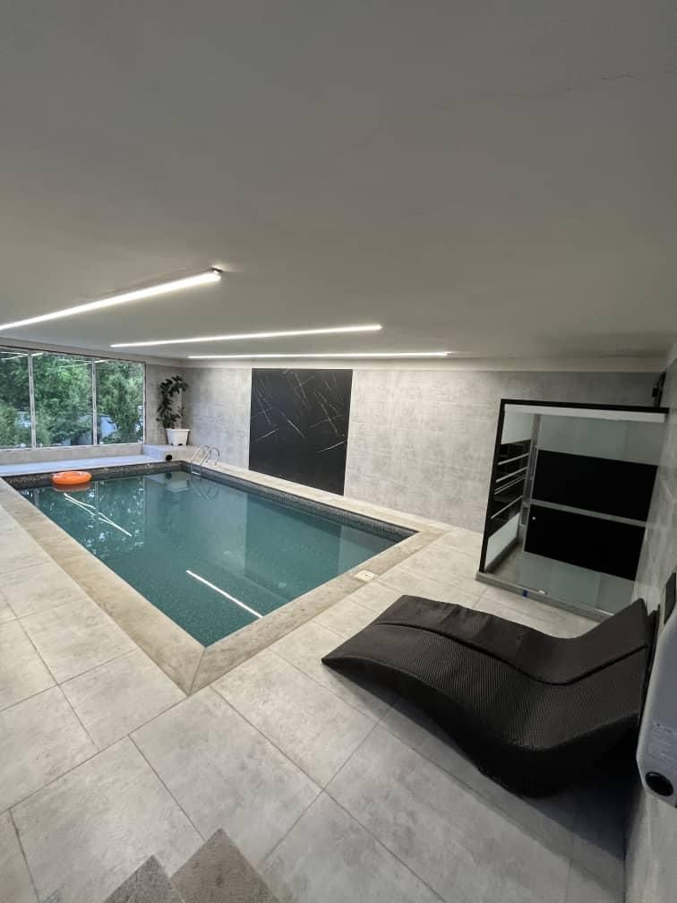 اجاره باغ سرپوشیده آبگرم بیلیارد|اجارهٔ کوتاهمدت ویلا و باغ|تهران, چیتگر جنوبی|دیوار