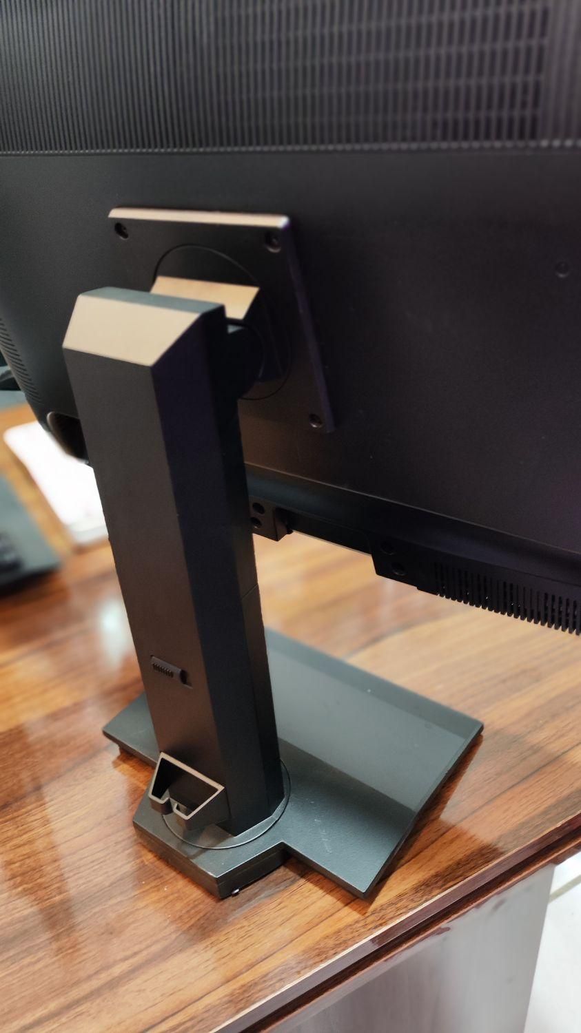 مانیتور ۲۷ اینچ اسپیکر دار 2780 قابلیت استفاده ps4|قطعات و لوازم جانبی رایانه|بجنورد, |دیوار