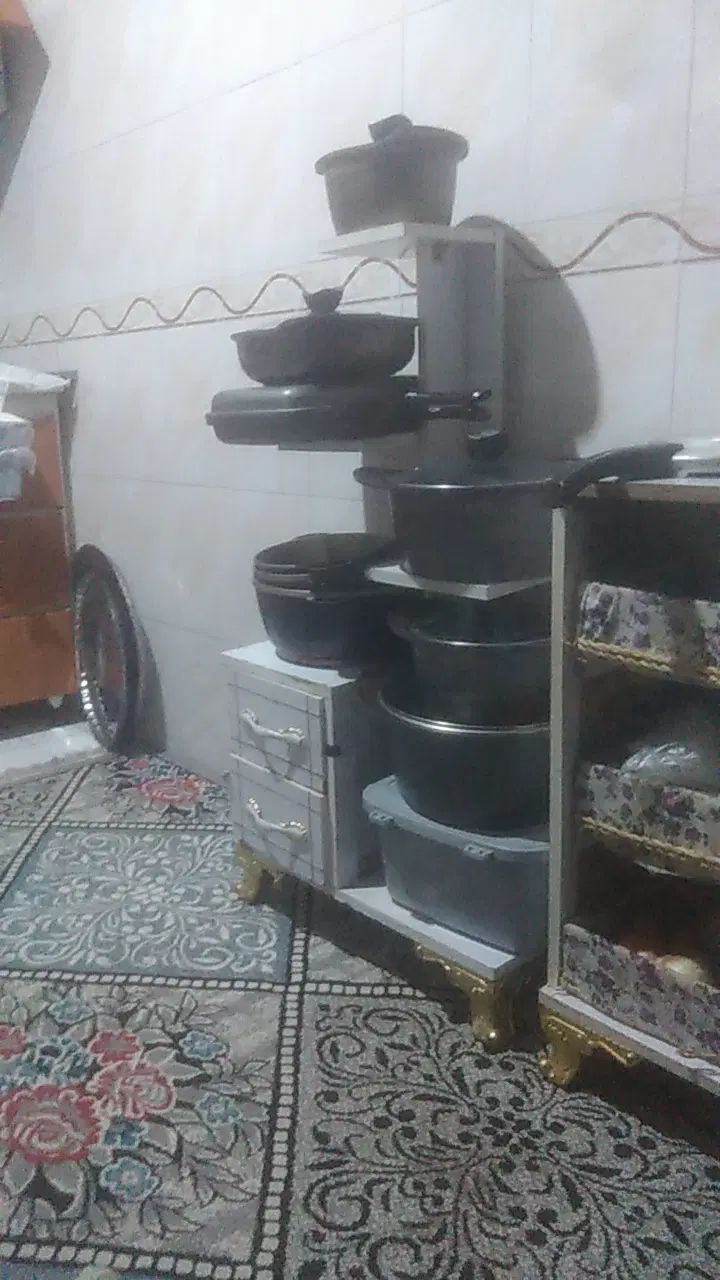 جاسیب زمینی و پیاز و جا قابلمه ای|مبلمان خانگی و میز عسلی|مشهد, طرق|دیوار