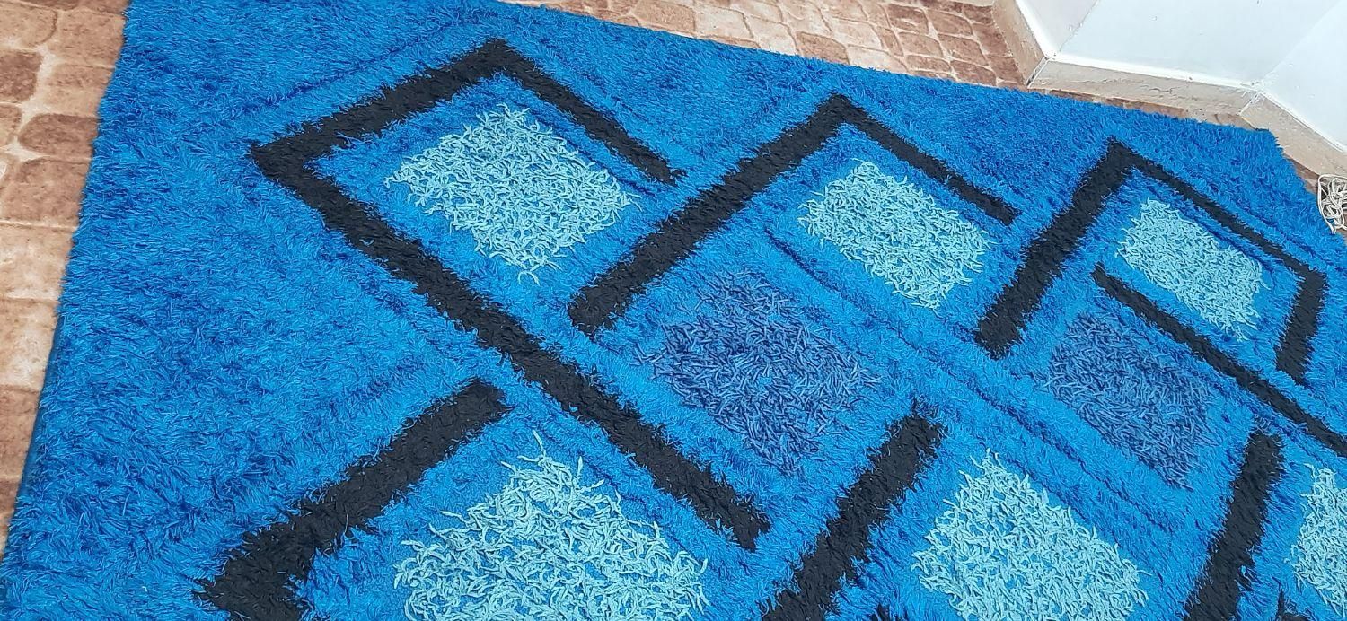 فرش ۴ متری سالم وبدون پارگی وسوختگی|فرش|رشت, فرزانه|دیوار