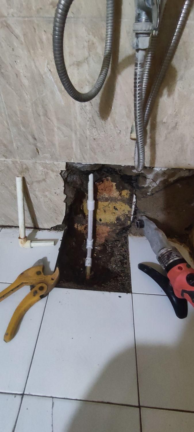 تاسیسات تشخیص ترکیدگی رفع نم ترمیم نشتیابی لوله کش|خدمات پیشه و مهارت|تهران, تهرانپارس شرقی|دیوار