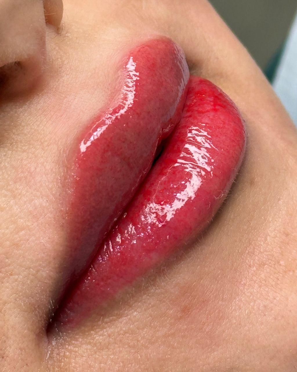 میکروبلیدینگ ماساژبدن، ناخن، شیدینگ خطچشم ریموابرو|خدمات آرایشگری و زیبایی|ری, دیلمان|دیوار