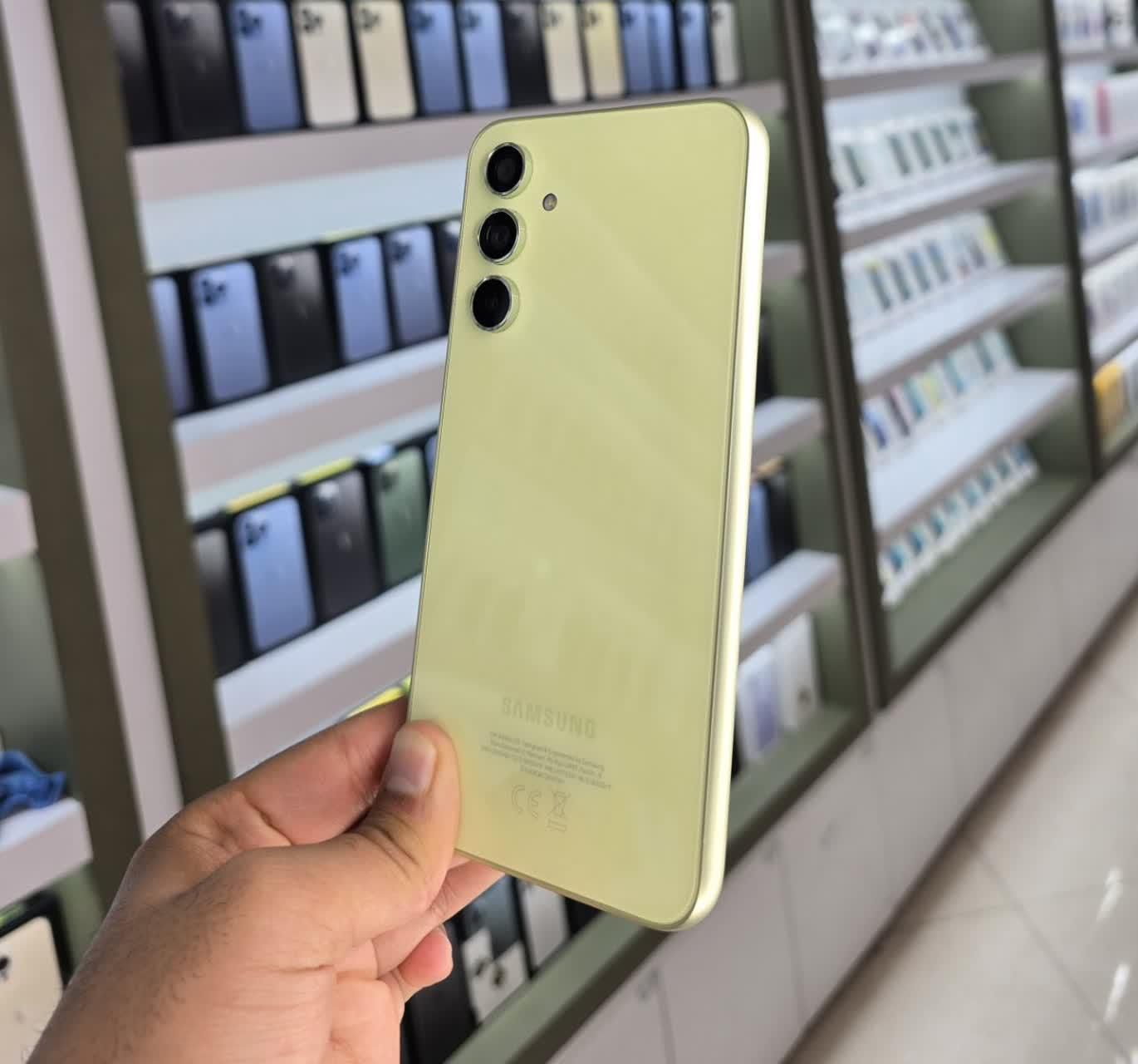 سامسونگ سامسونگ Galaxy A54 با حافظهٔ ۲۵۶ گیگابایت|موبایل|مشهد, آزادشهر|دیوار