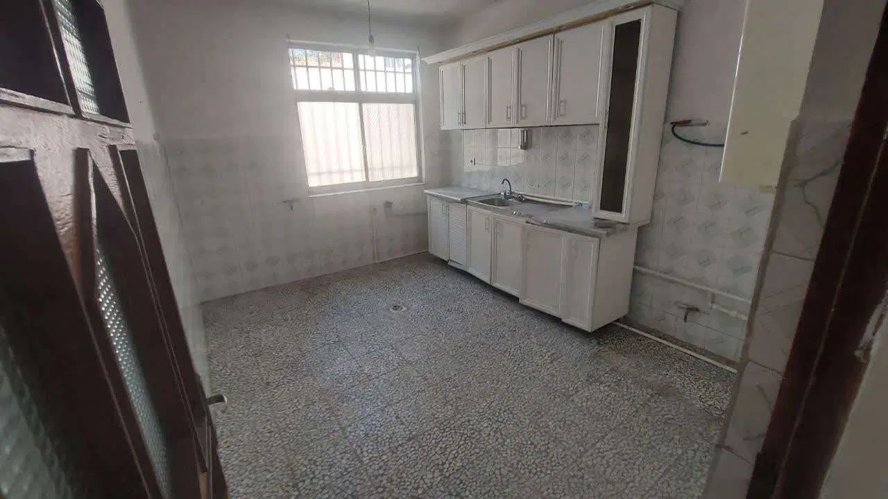 اجاره ویلایی 100متری دو خواب کوچه نظام مهندسی|اجارهٔ خانه و ویلا|رشت, کوی عرفان|دیوار