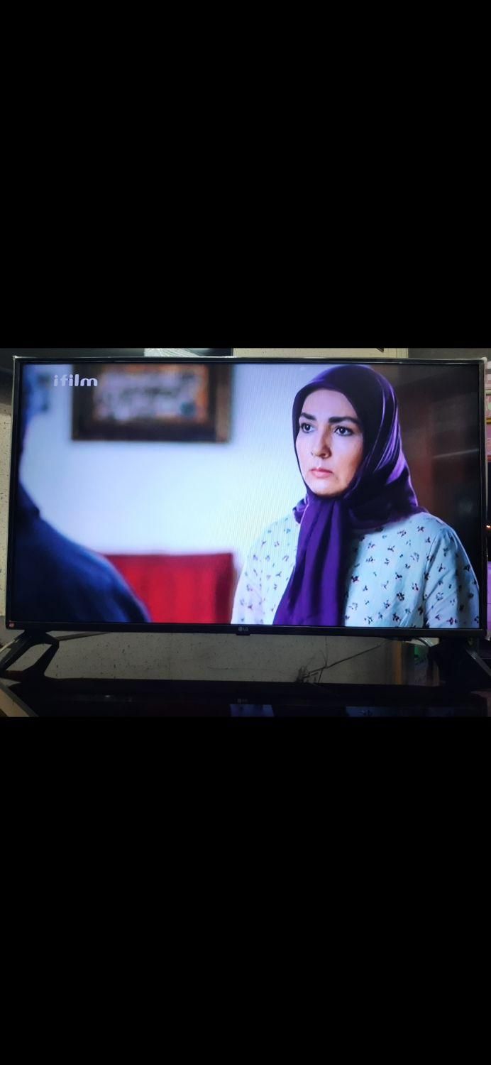ال ای دی LG 49 اصل کره هوشمند درحدنو|تلویزیون و پروژکتور|قم, امامزاده ابراهیم|دیوار