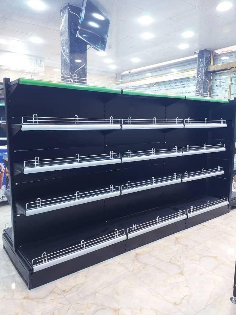 قفسه چند رنگ وسط وکنار دیوار خود ایست|فروشگاه و مغازه|تهران, نعمت‌آباد|دیوار