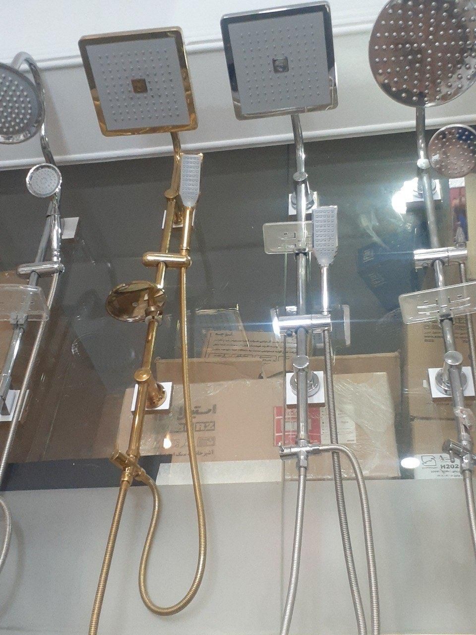 دوش حمام ۵۰۰|مصالح و تجهیزات ساختمان|پرند, |دیوار