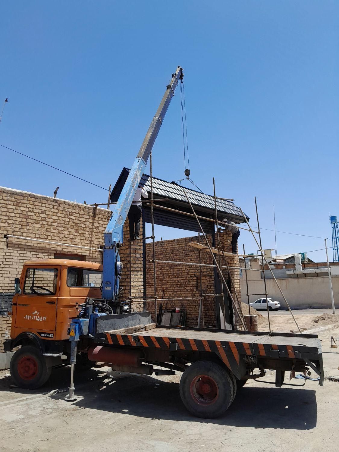 جرثقیل کفی ۳ تن دکل بلند ، سبد نفر بر|خدمات حمل و نقل|قم, پردیسان|دیوار