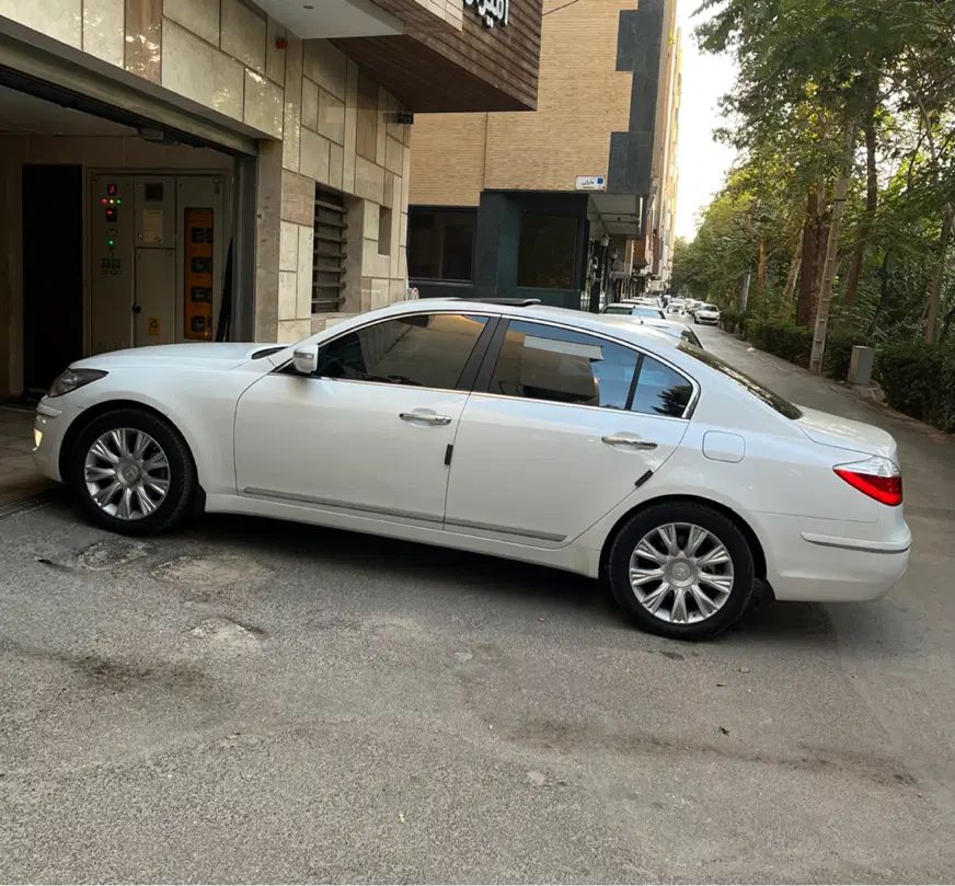 جنسیس سدان  ۳۸۰۰مدل ۲۰۱۱ فول کم کار|خودرو سواری و وانت|اصفهان, صائب|دیوار