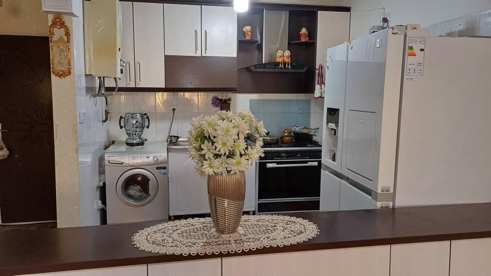 فروش واحد قیمت مناسب ۷۳ متر پارکینگ دار شهرک رسالت|فروش آپارتمان|نسیم‌شهر, |دیوار