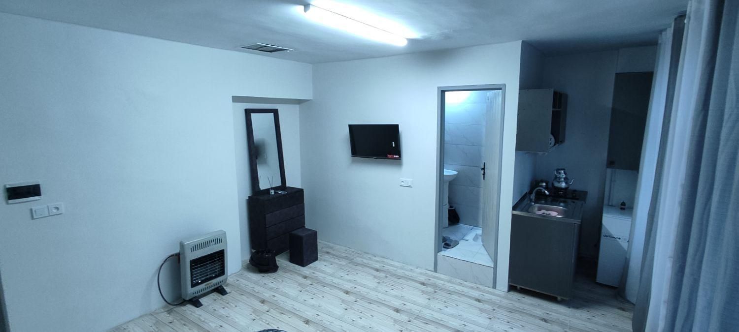 اجاره روزانه سوییت آپارتمان مبله تمیز|اجارهٔ کوتاهمدت آپارتمان و سوئیت|تهران, سید خندان (جلفا)|دیوار