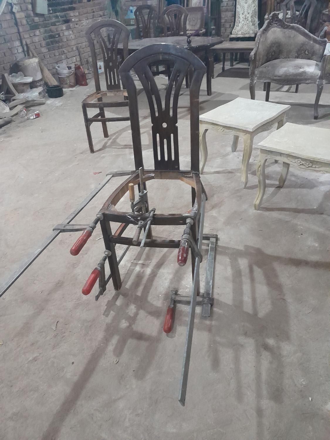 تعمیرات شکستگی مبلمان و لوازم چوبی درمنزل|خدمات پیشه و مهارت|همدان, |دیوار