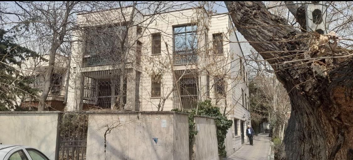 ویلایی۳۱۴متری/قابل سکونت/آماده ساخت/اتریش|فروش زمین و ملک کلنگی|تهران, گلستان (شهرک راه آهن)|دیوار