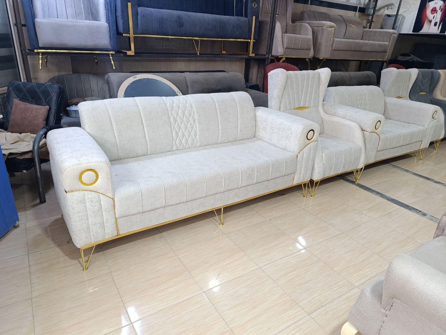 تولیدی مبل راحتی تقی زاده|مبلمان خانگی و میز عسلی|بوکان, |دیوار