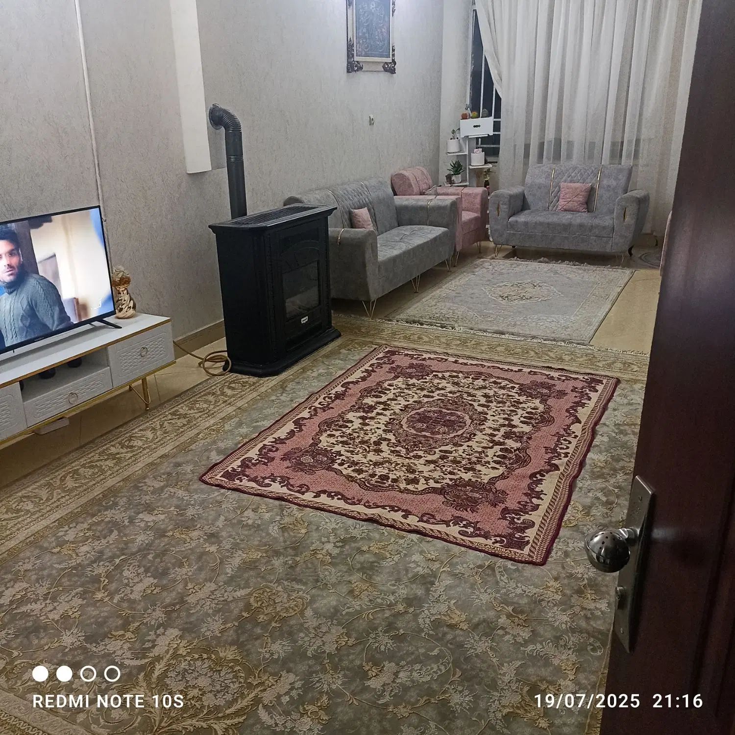 خانه رهن کامل و اجاره یکخواب پارکینگ  طبقه همکف|اجارهٔ آپارتمان|مشهد, حضرت حجت|دیوار