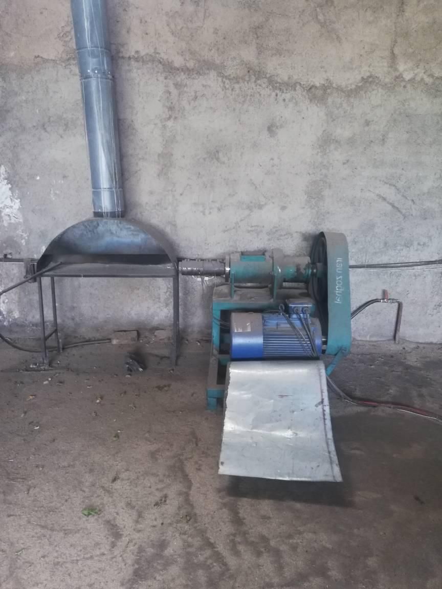 دستگاه و خط تولید زغال فشرده|ماشین‌آلات صنعتی|ورامین, |دیوار