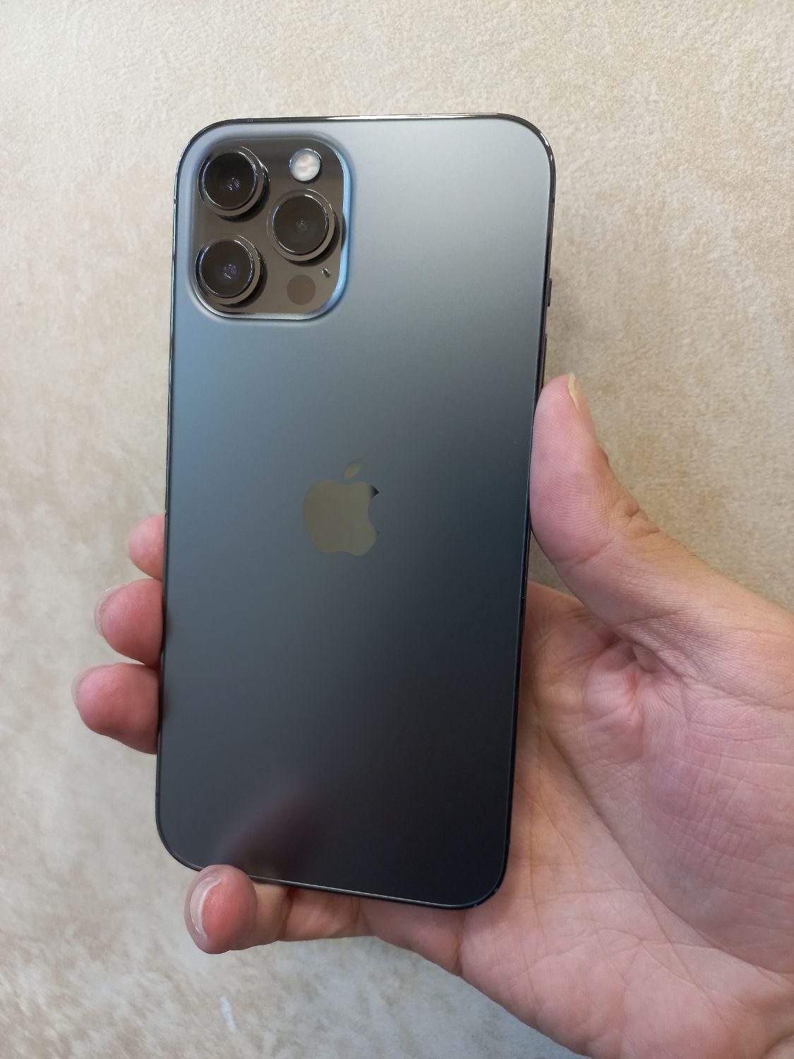 اپل iPhone 12 Pro Max با حافظهٔ ۲۵۶ گیگابایت|موبایل|مشهد, احمدآباد|دیوار