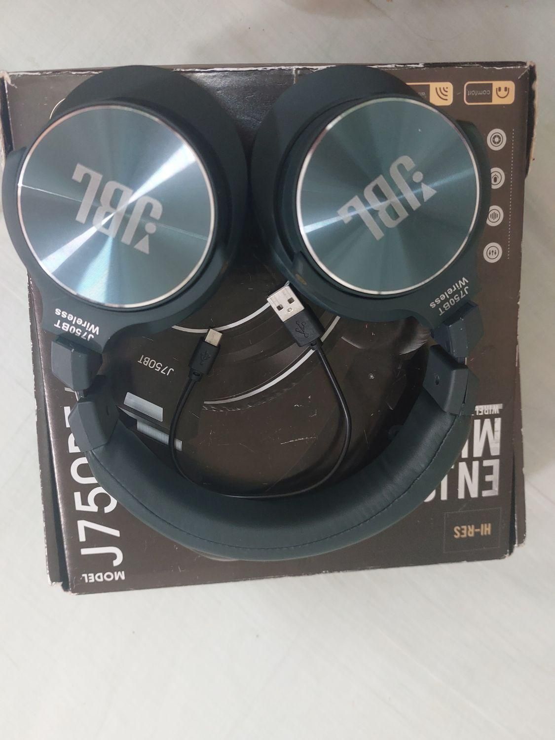هدفون jbl مدل j750bt اصل کاملا تمیز و در حد نو|لوازم جانبی موبایل و تبلت|اصفهان, کوی ولی عصر|دیوار