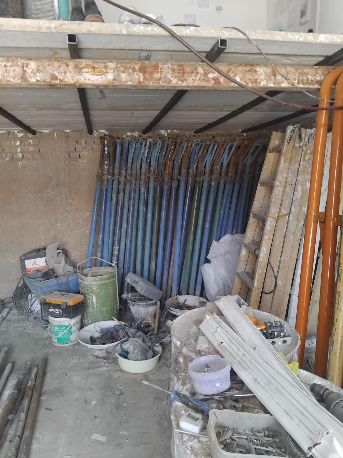 اجاره تخته بشکه بنایی بالابر فرغون وغیره|مصالح و تجهیزات ساختمان|تهران, تهرانپارس غربی|دیوار