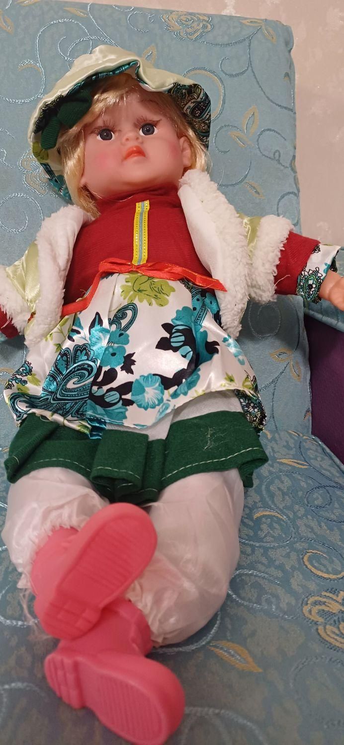 عروسک|اسباب‌بازی بچه|تهران, شهادت|دیوار