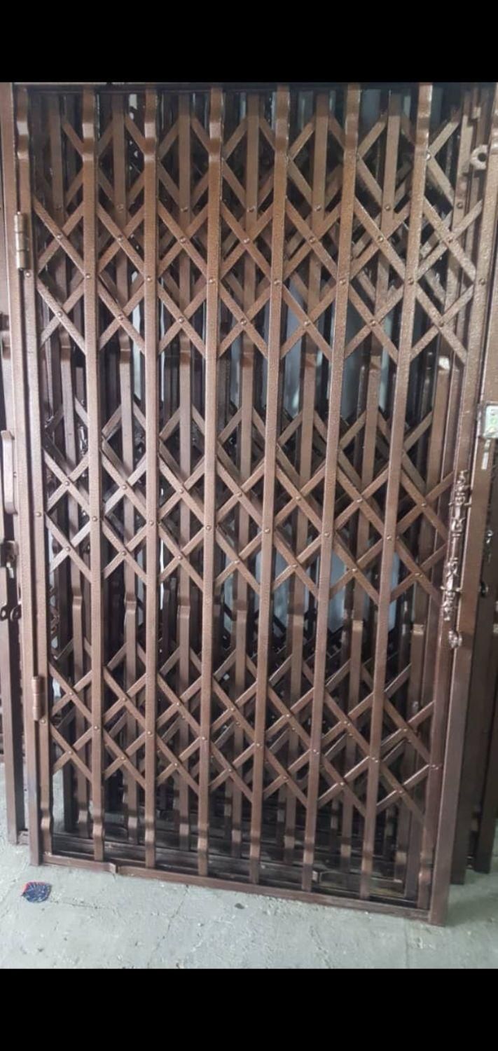 درب آکاردئونی ضدسرقت|خدمات پیشه و مهارت|رشت, منظریه|دیوار