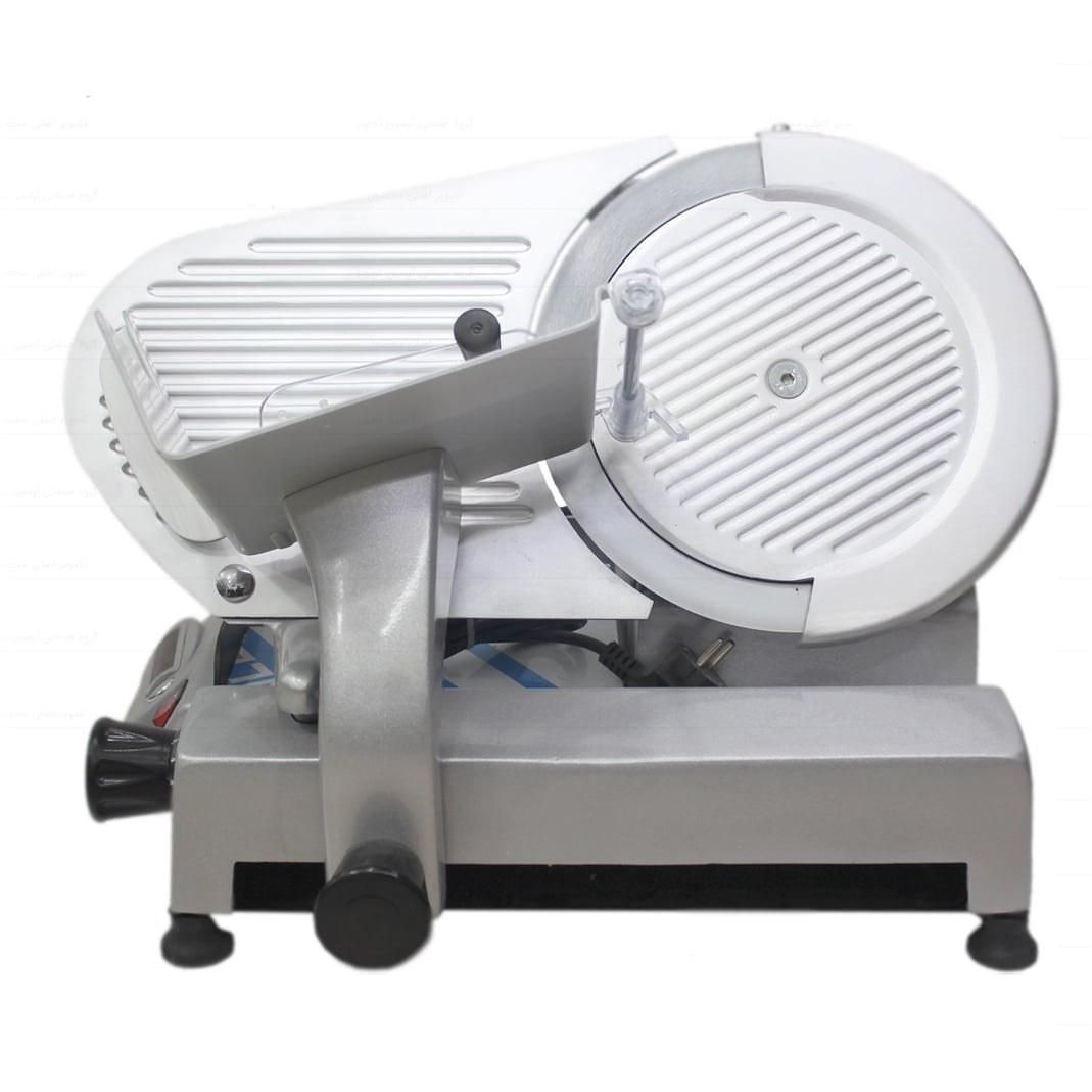 کالباس بر ترازو دار محک|فروشگاه و مغازه|بجنورد, |دیوار