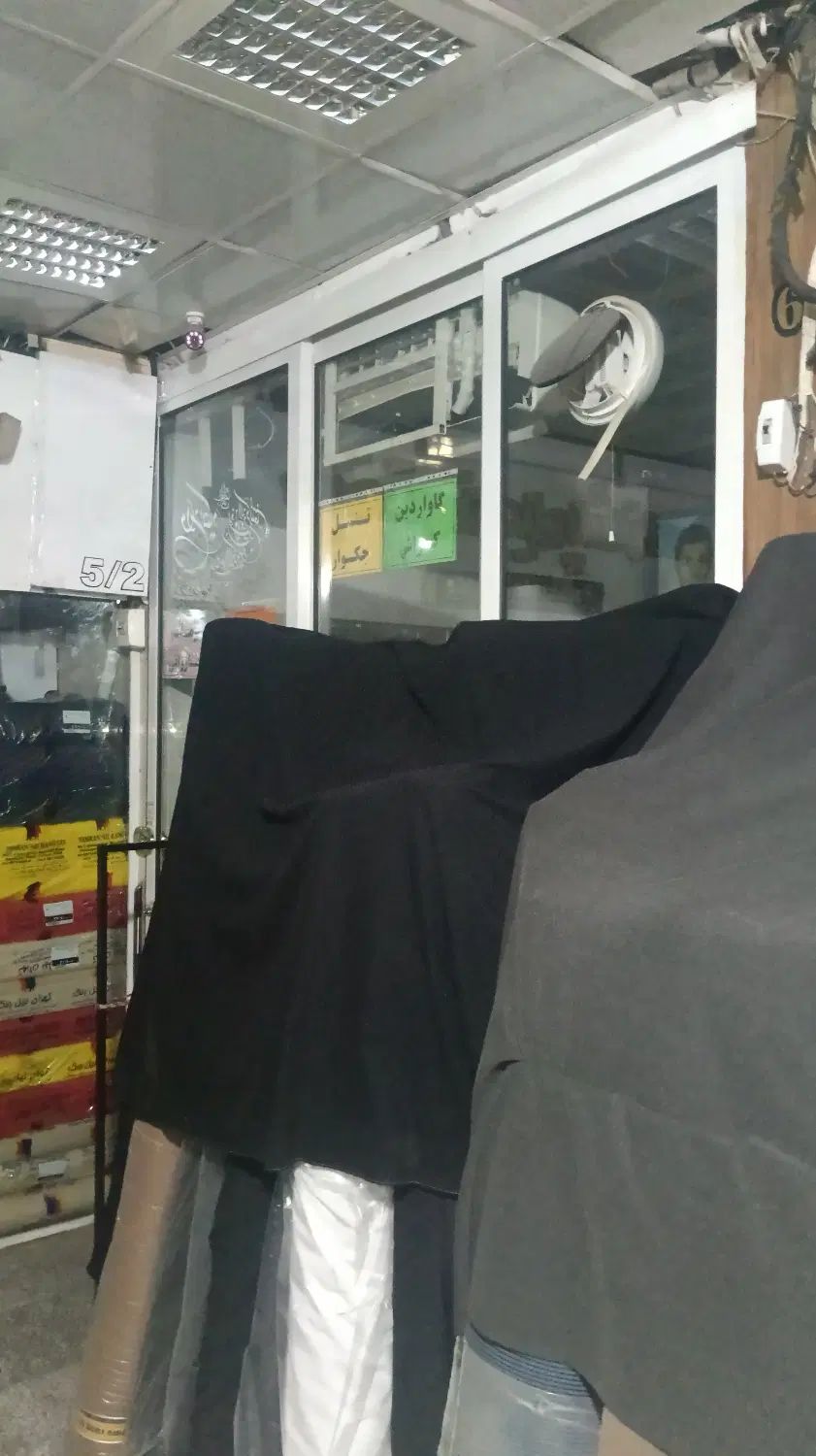 مغازه ۹ متری برای فروش|فروش مغازه و غرفه|تهران, بازار|دیوار