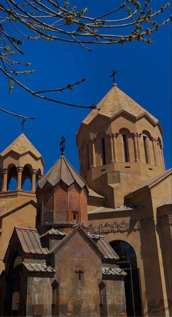 آفر تور گروهی ارمنستان ۱۲ شهریور دیدار با رونالدو|تور و چارتر|تهران, صادقیه|دیوار