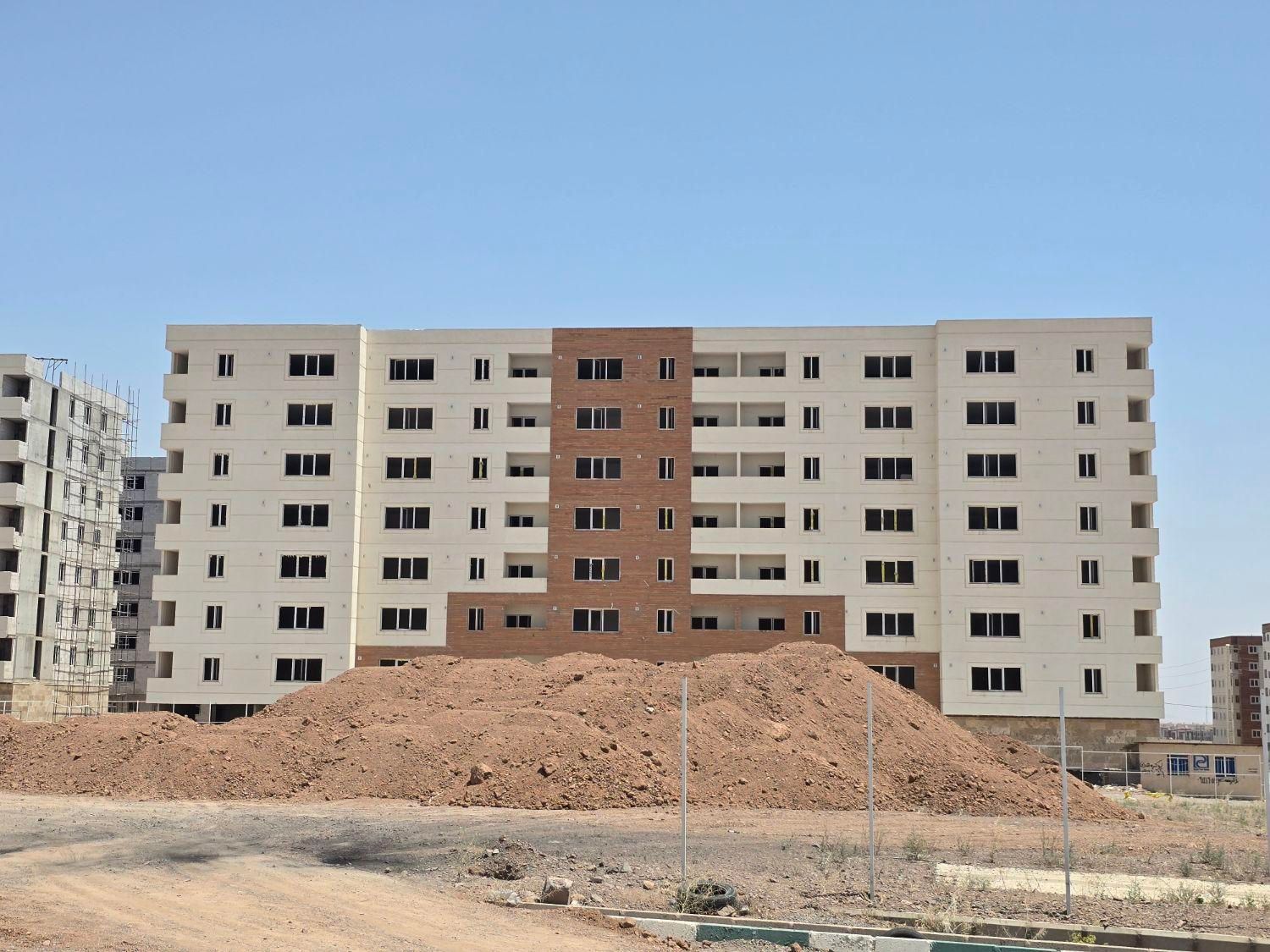 آپارتمان / ۱۳۵ متری ۳ خوابه / برج / فاز هفت * پرند|فروش آپارتمان|پرند, فاز ۷|دیوار