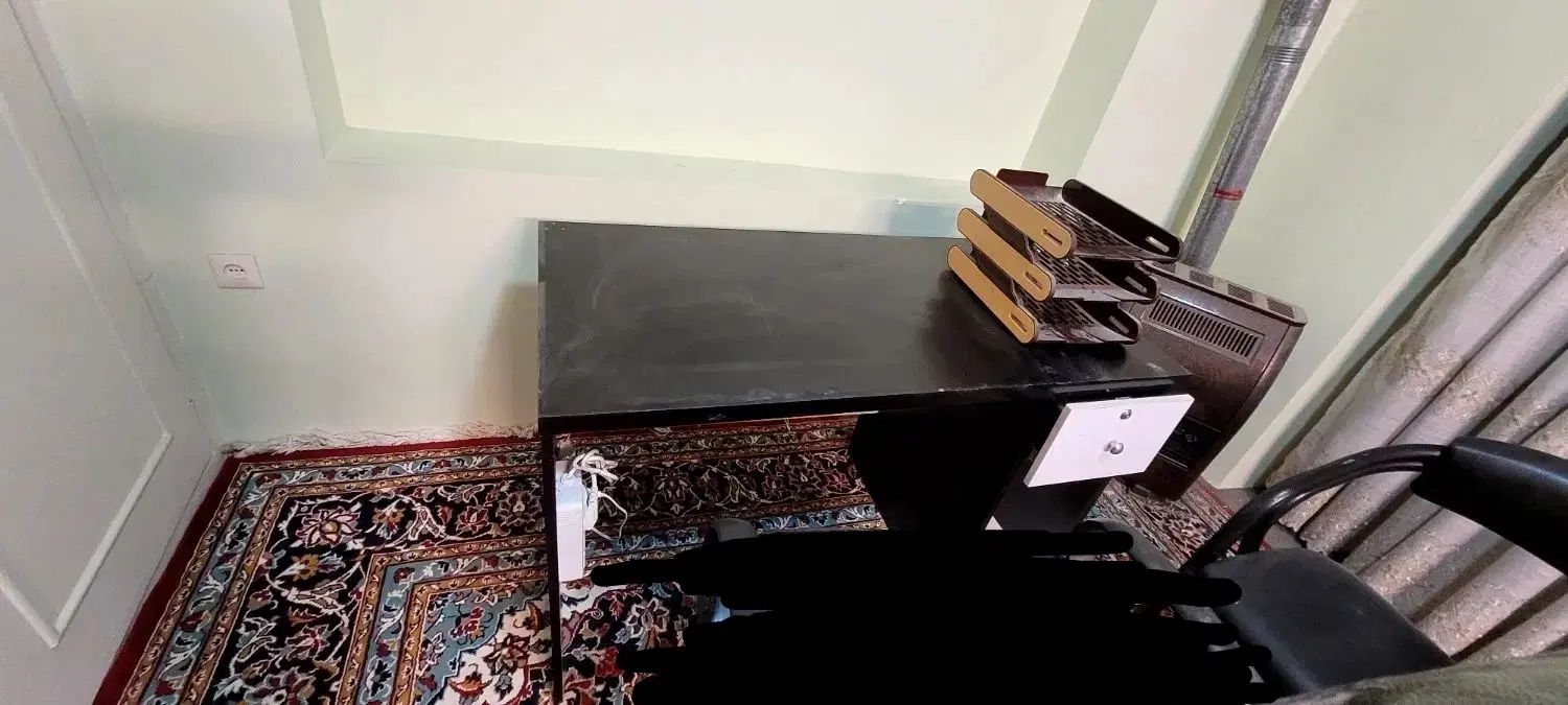 میز  صندلی چرخ دار اداری ثابت|مبلمان اداری|مشهد, شهید فرامرز عباسی|دیوار