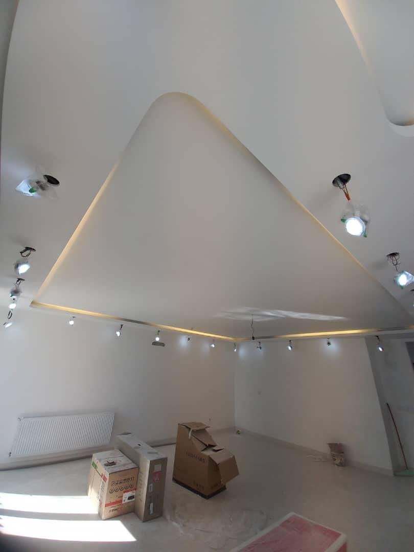 نقاشی ساختمان و درب پنجره و خرده کاری|خدمات پیشه و مهارت|صدرا-فارس, فاز ۱|دیوار