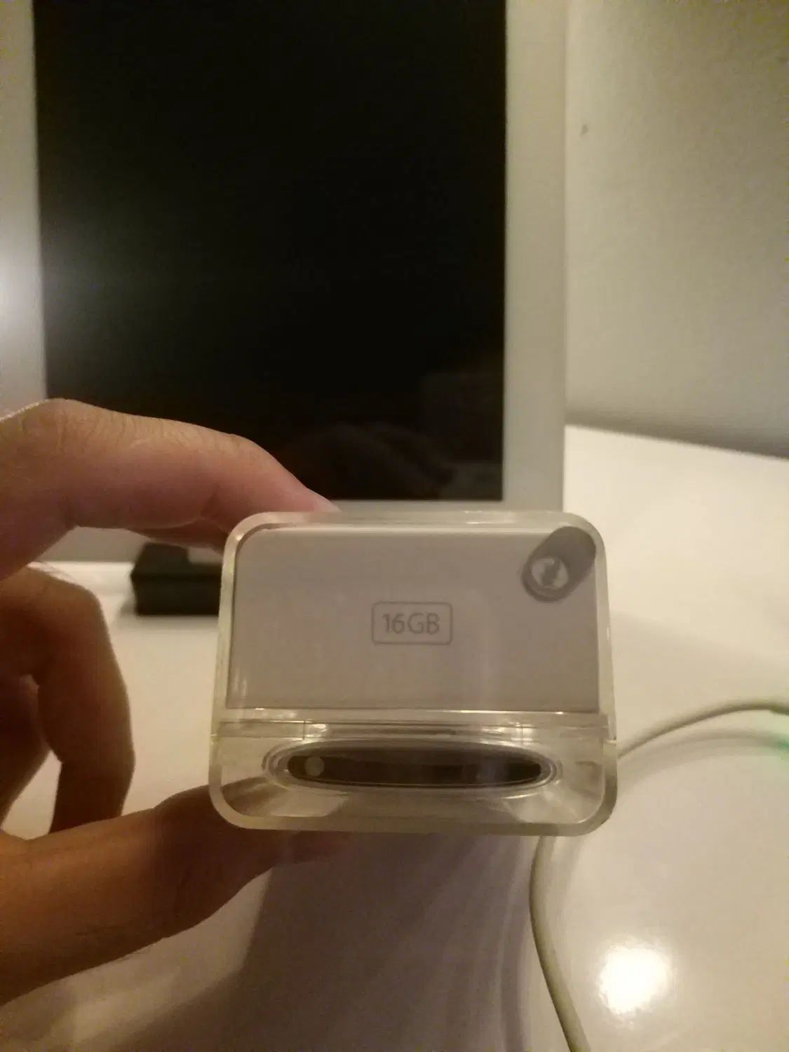 پلیر اپل iPod nano 5|پخش‌کننده همراه|مشهد, ادیب نیشابوری (شهرک غرب)|دیوار